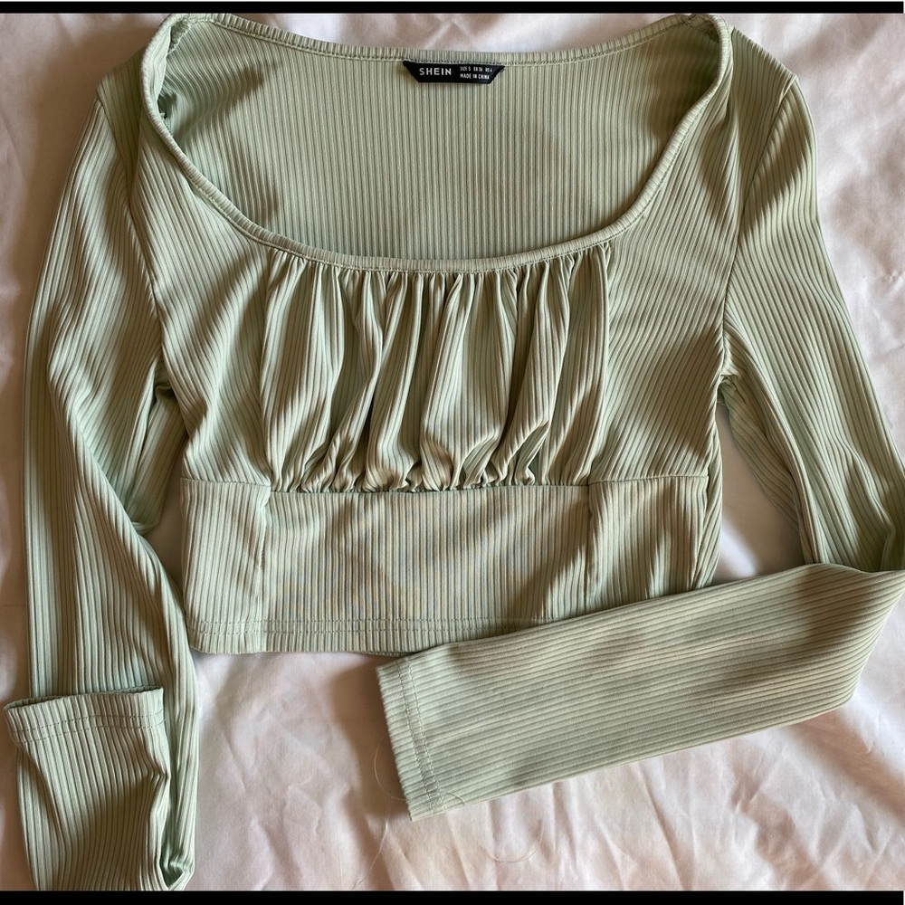 Cute SHEIN ribbed front top